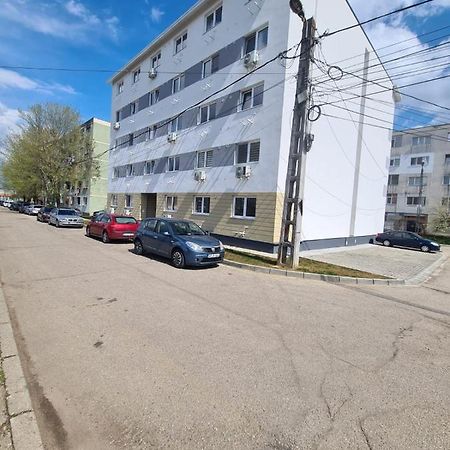 Garsoniera Luxury Kevin Lägenhet Piteşti Exteriör bild