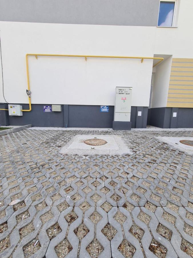 Garsoniera Luxury Kevin Lägenhet Piteşti Exteriör bild